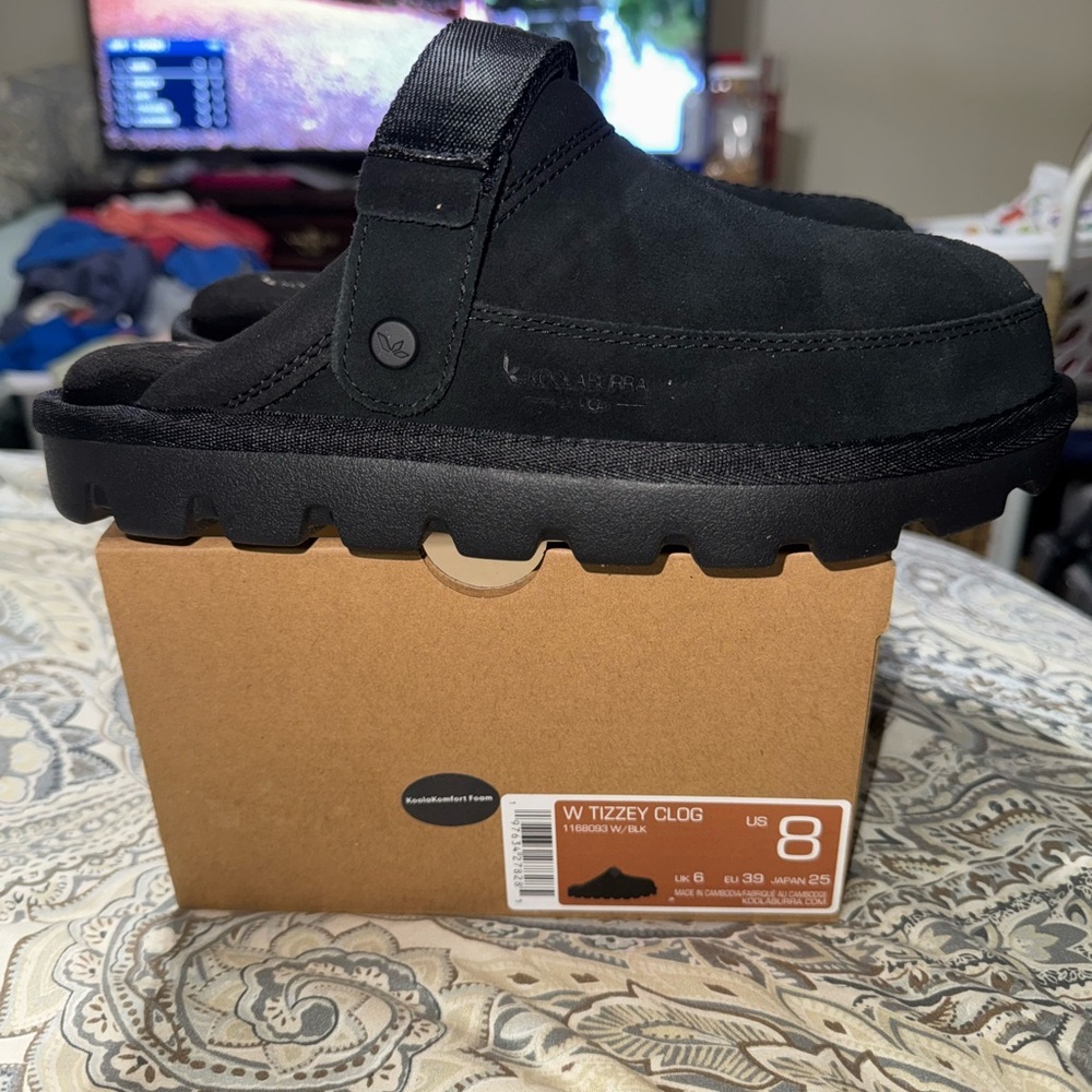 KOOLABURRA Black Tizzey Clog